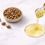 Hint yağı ve Ricinus communis tohumları — viskoz şeffaf yağ